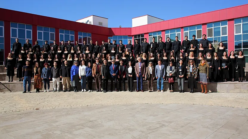 Cumhuriyet Coşkusu Üniversite'de Yaşandı