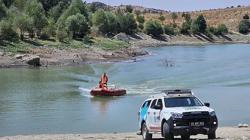 Dağda Mahsur Kalan Yaralı Vatandaşı Kurtarmak İçin Ekipler Seferber Oldu