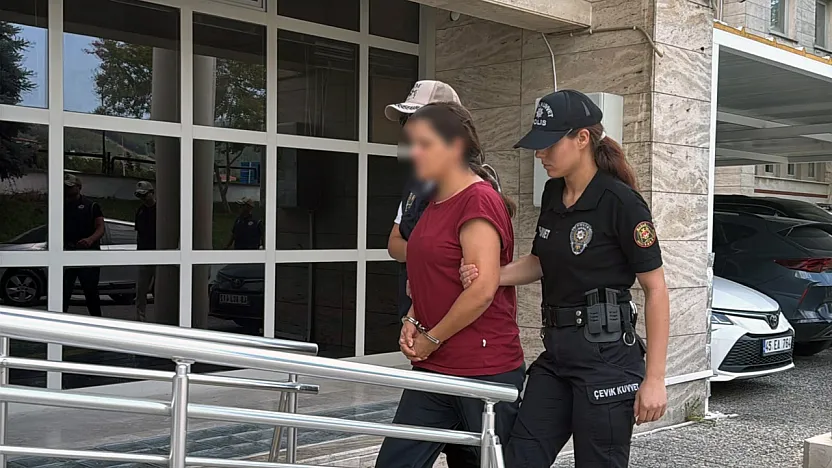 Darbeci FETÖ'cü Burkay Karatepe'nin Ablası Adliyeye Sevk Edildi
