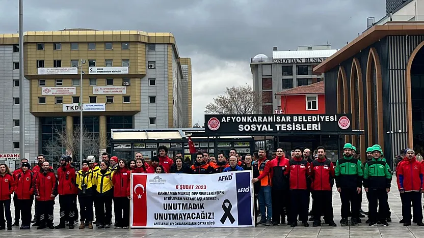 Depremi Yaşayan Vali Yardımcısından 3 Yıl Sonra Yürek Burkan Sözler