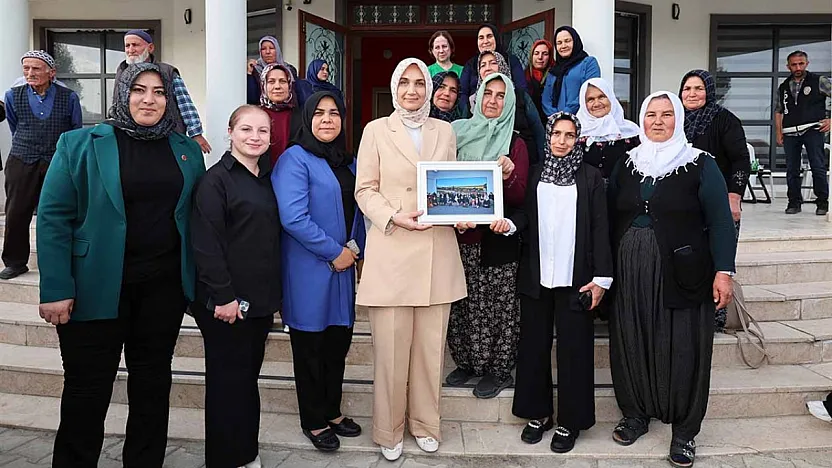 Devlet Ana'yı Duygulandıran Hediye