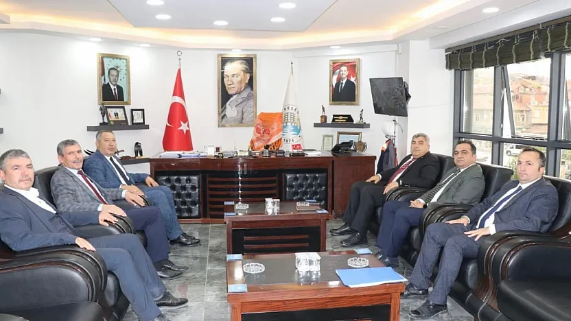 Dinar'ın Eğitimini İstişare Ettiler