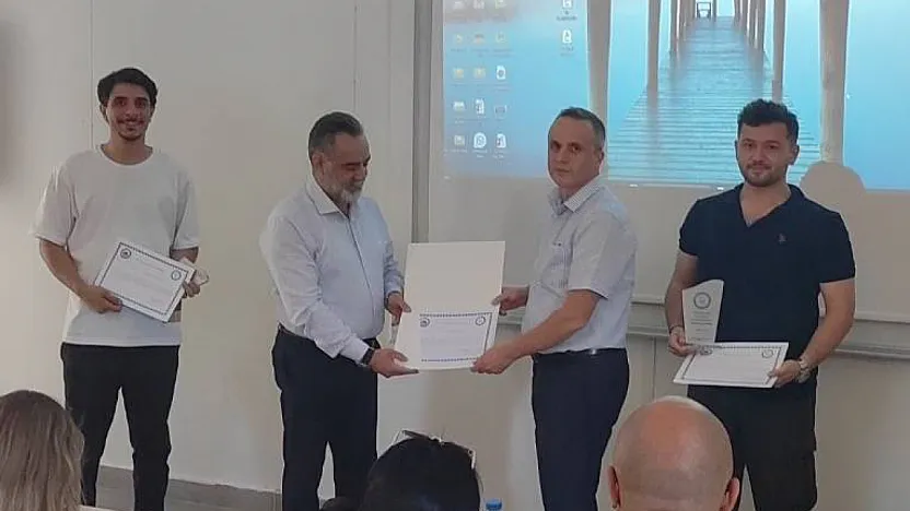 Diş Hekimi Adaylarının Posterleri Görücüye Çıktı