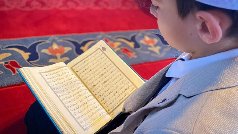 Diva-Sen'den Belediyeye Uyarı: Bu Millet Dininden Vazgeçmez