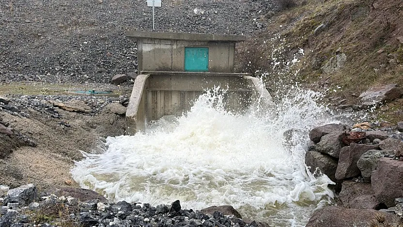 Eber Gölü Eski Günlerine Mi Dönüyor