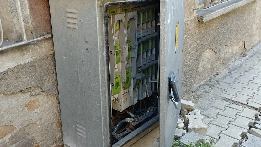Elektrik Panoları Tehlike Saçıyor!