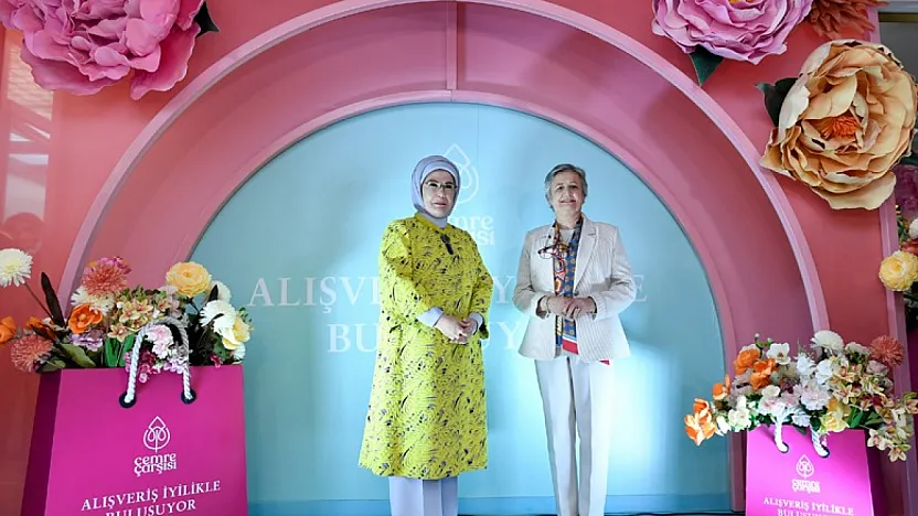 Emine Erdoğan'dan Afyonlu Kadınlara Tam Not!