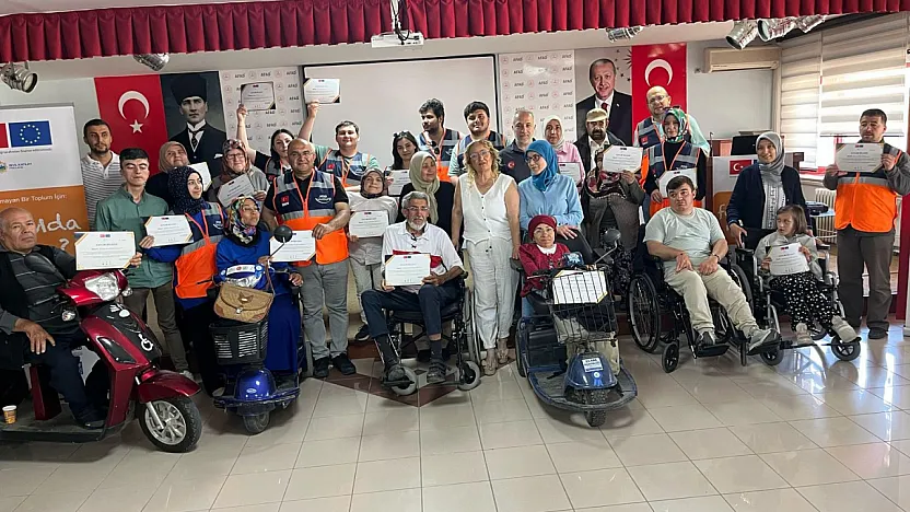 Engelli Bireyler Afet Eğitimi Aldı