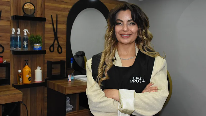 Erkek Berberi Kadın, 3 Yıldır Hizmette