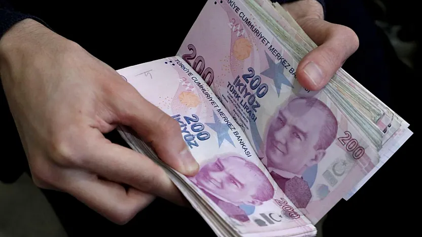 'Evlilik' Dedi, 1 Milyonluk Vurgun Yaptı!