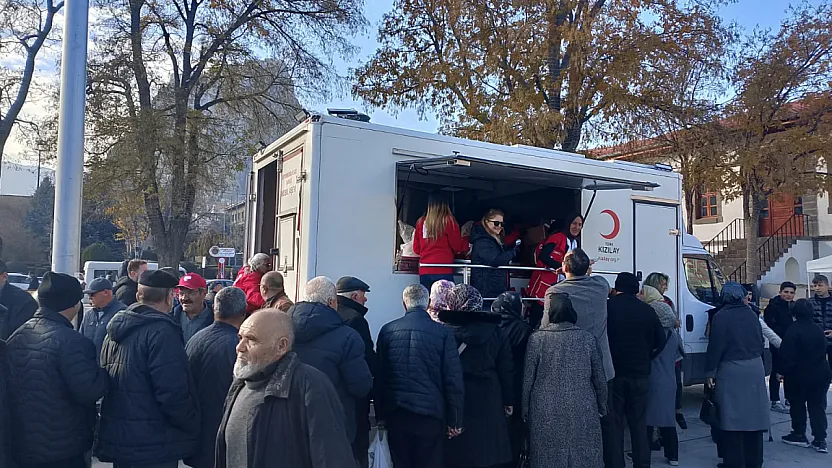 Farkımda Mısın, Dediler Zafer'i Şenlendirdiler