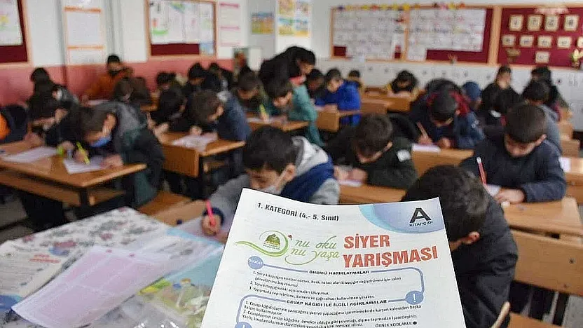 Gençler, Peygamber Efendimiz'i (S.A.V.) Daha Çok Tanıyacaklar