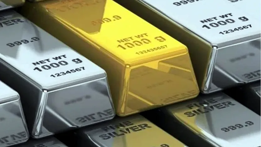 Gümüş Rekor Kırdı, Altın Yükseliyor