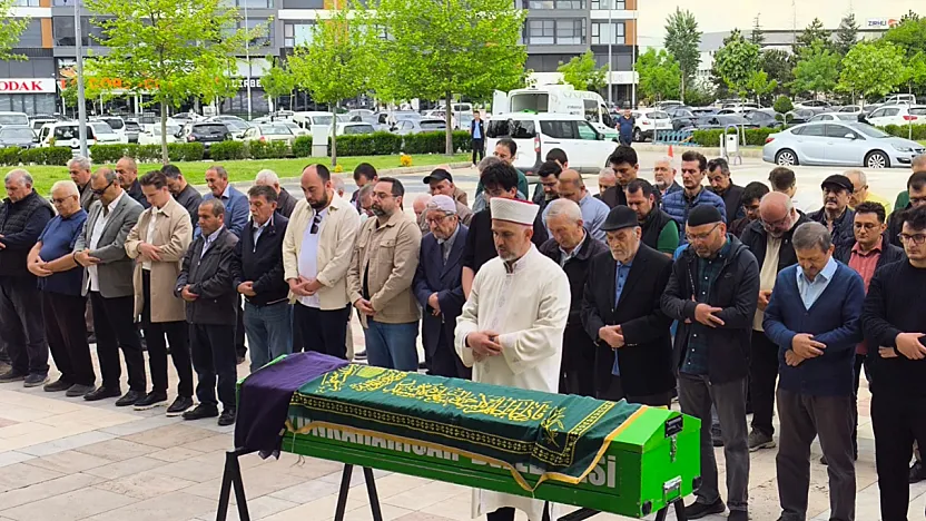 Hayırsever Enise Diler Son Yolculuğuna Uğurlandı