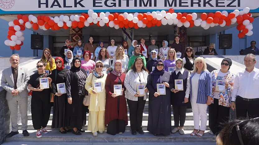 HEM'de Çocukların Gönlü Alındı, Üretenler İçin Vitrin Açıldı