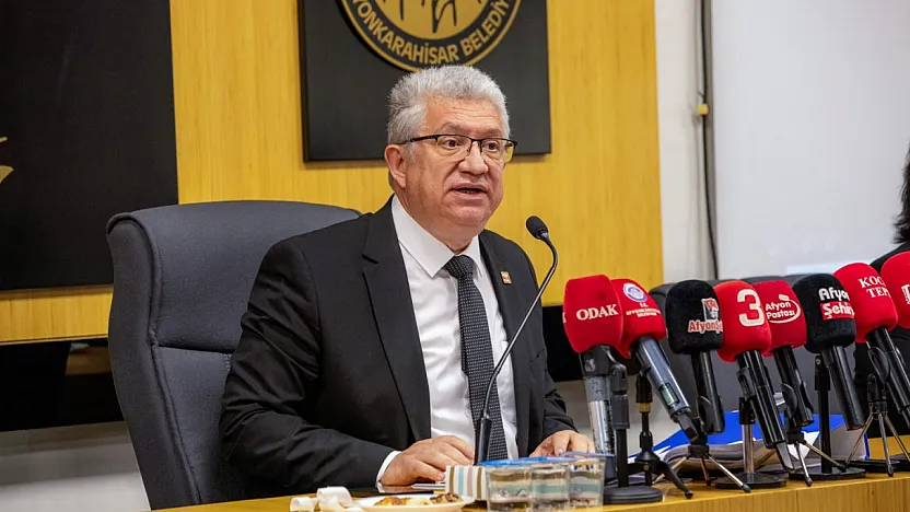 'Hizmeti Değil Siyasi İhaneti Protesto Ediyoruz'