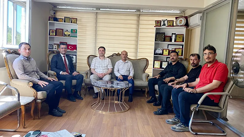 İletişim Başkanlığı Bölge Müdürü Süt'ten Kocatepe'ye İade-i Ziyaret