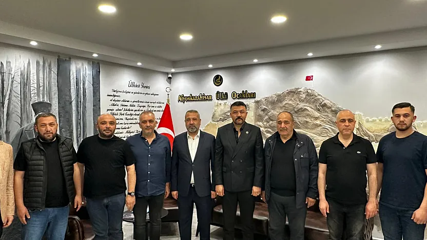 İş İnsanlarından Afyonkarahisar Ülkü Ocakları'na Hayırlı Olsun Ziyareti