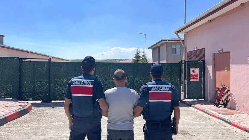 Jandarmanın 1 Haftada Yakaladığı 24 Kişiden, 12'si Tutuklandı