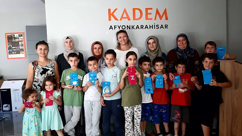 KADEM Atölyesinde Anneler Ve Çocukları Keçe Çalıştı