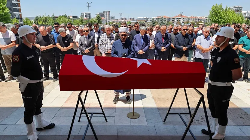 Kansere Yenik Düşen Polis Memuru Sonsuzluğa Uğurlandı