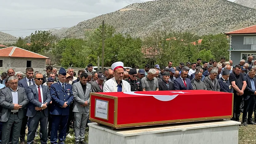 Kıbrıs Gazisi Son Yolculuğuna Dualarla Uğurlandı