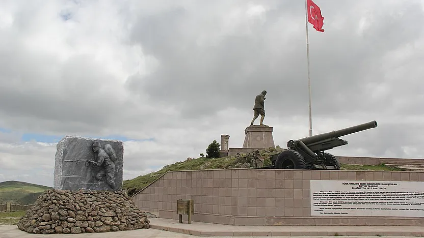Kocatepe'ye Gidecekler Dikkat! Ulaşım Ücretsiz Olacak