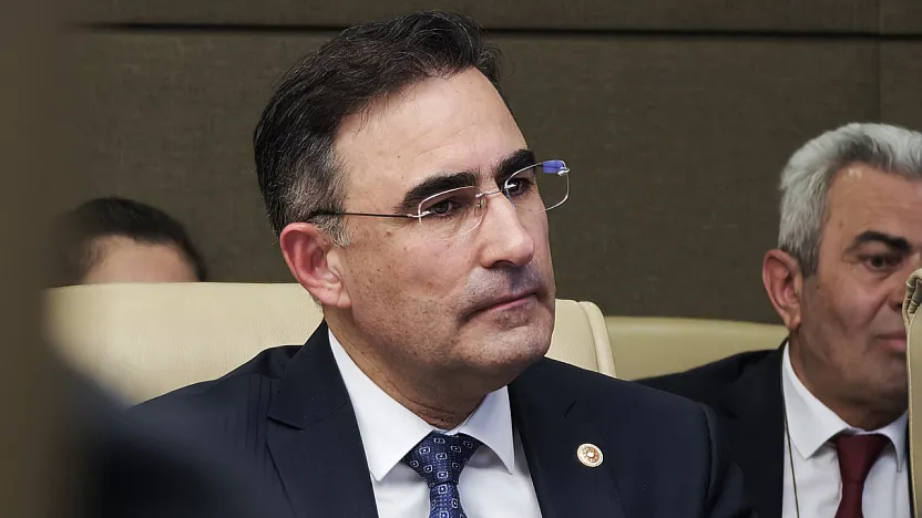 Milletvekili Arslan'dan 'Kontrolsüzlük' Uyarısı