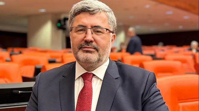 Milletvekili Özkaya'dan Açıklama: Yeni Yasama Yılında Gündem Anayasa