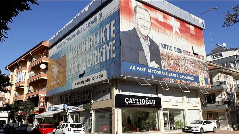 Milletvekilimiz Özkaya'ya Saldırıyı Kınıyoruz