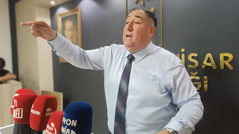 Mısırlıoğlu: Adımız Türk, Soyadımız Atatürk