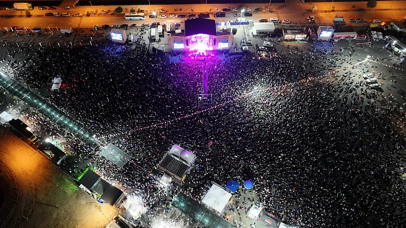 Motofest'te İkinci Gece Şov! M Lisa, Sefo Ve Demet Akalın Sahneyi Salladı