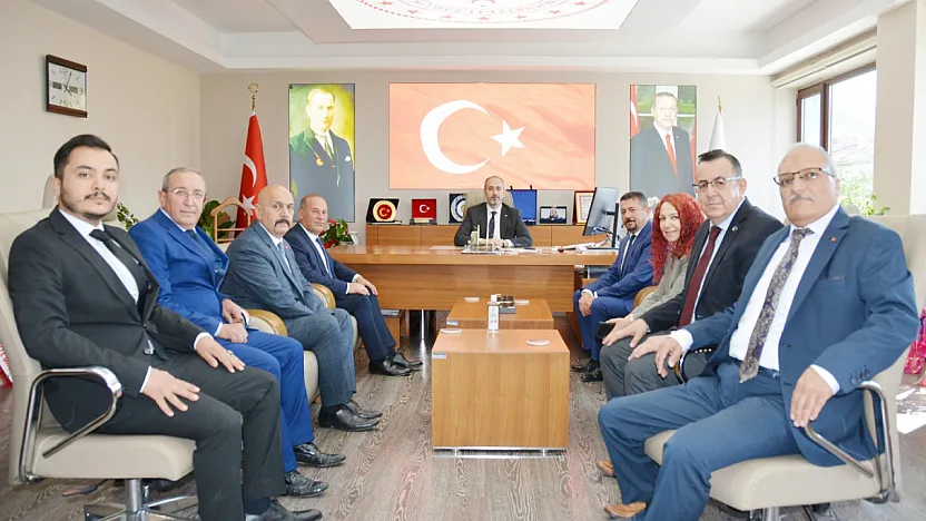 Müdür Öztürk, Hayırlı Olsun Ziyaretlerini Kabul Ediyor