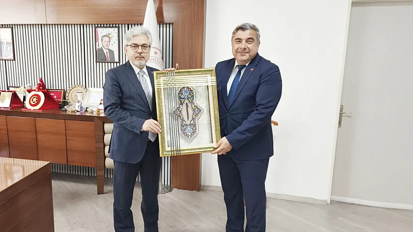 Müdür Sünnetci, Bakan Yardımcısına Brifing Verdi