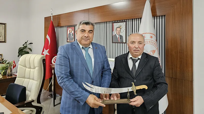 Müdür Sünnetci, Başkan Güllü İle Görüştü