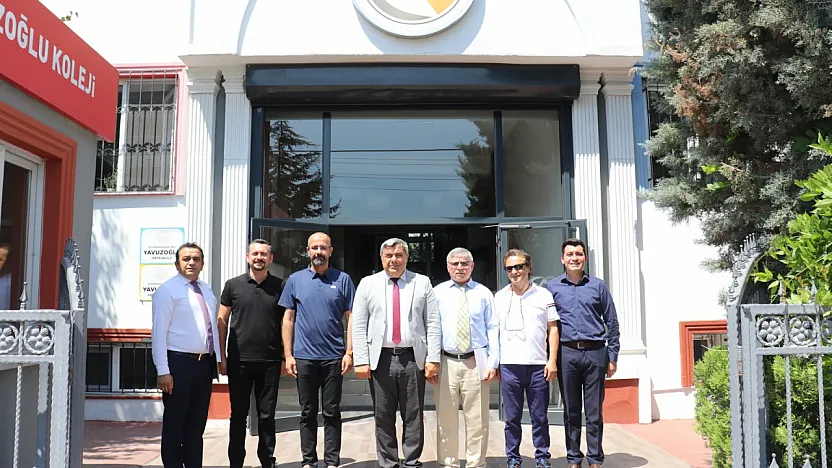 Müdür Sünnetci'den Şampiyonların Okullarına Teşekkür