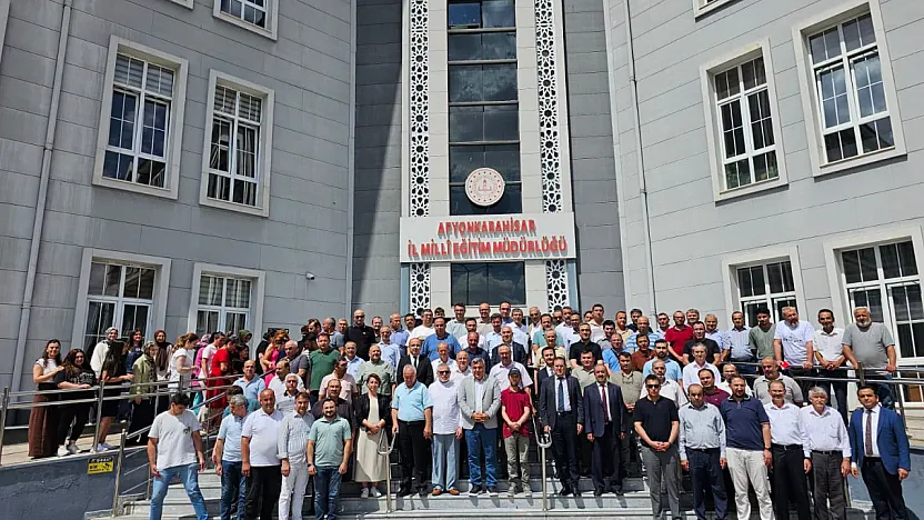 Müdür Sünnetci Teşekkürle Veda Etti