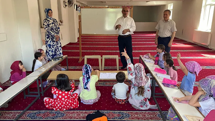 Müftü İmamoğlu, Kur'an Kursiyerlerini Ziyaret Etti