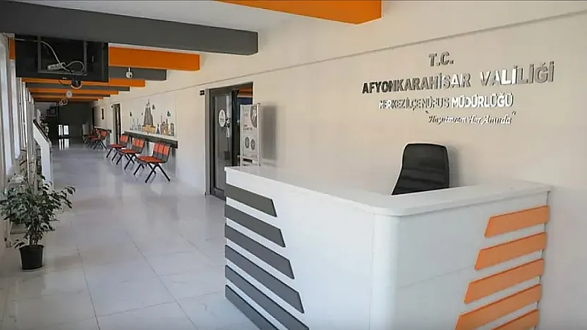 Nüfus'ta Bugün Mesai Var