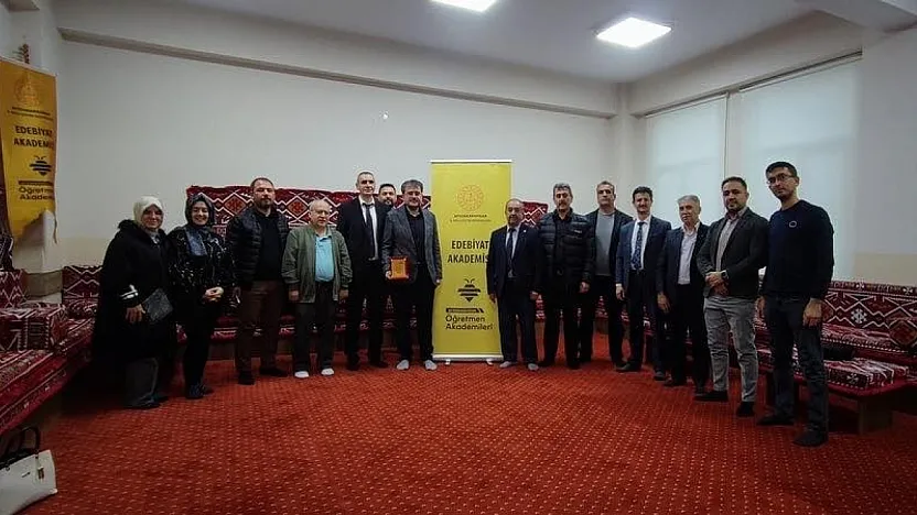 Okumak Da Yazmak Da Bir Serüven