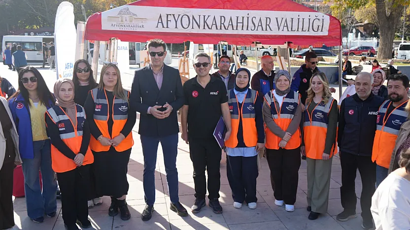 Önce Deprem Uyarısı Geldi, Ardından Tatbikat Başladı