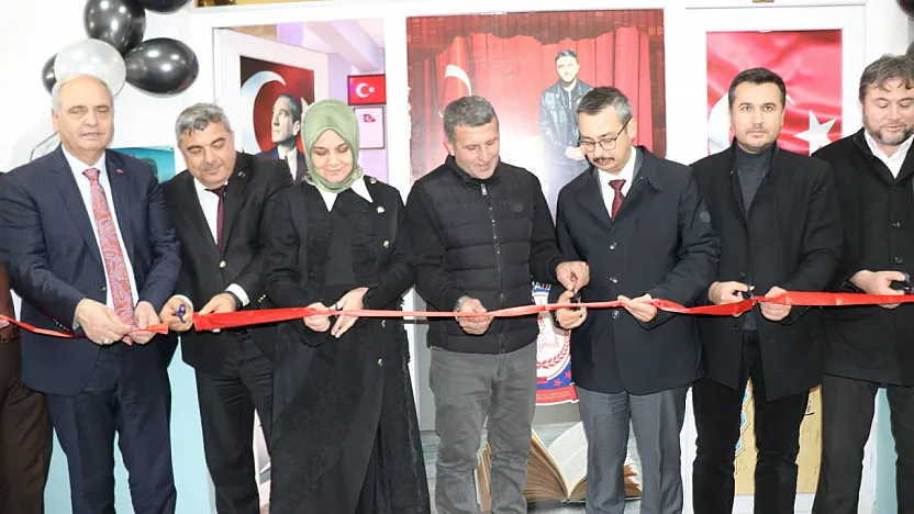 Orhan Keskin'in Hatırası Ve Fidanları Bu Okulda Yaşayacak