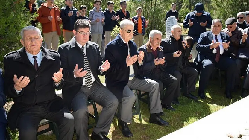 Osman Attila Dualarla Anıldı