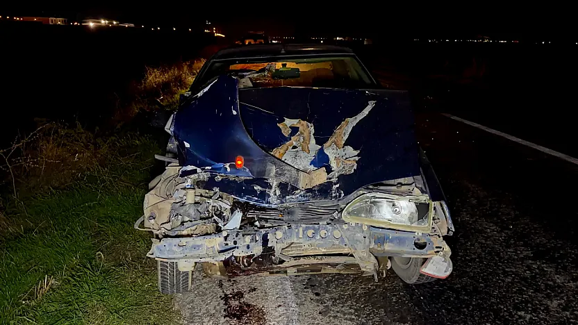 Otomobilin Çarptığı Patpat 3 Metre Yükseklikten Tarlaya Düştü