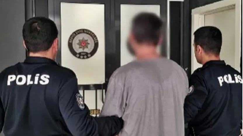 Polis 3 Farklı Dosyadan Aranan Kişiyi Yakaladı