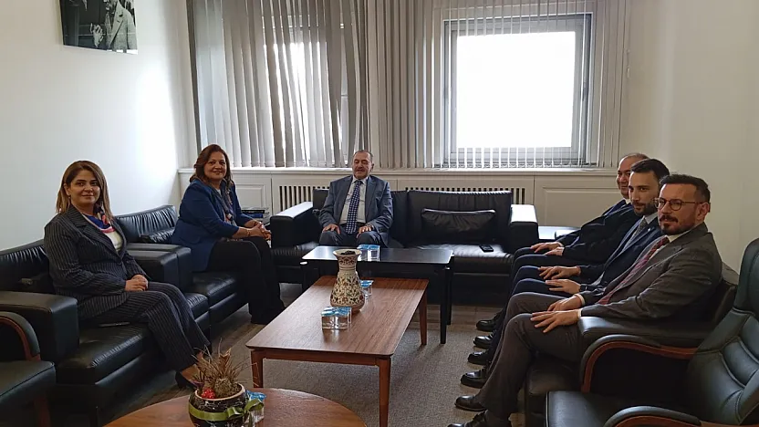 Prof. Dr. Eroğlu, Belediye Başkanı Köksal'ı Ziyaret Etti