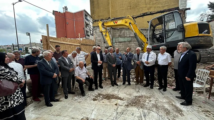 Prof. Dr. Eroğlu, Müteahhitten Söz Alma Geleneğini Sürdürdü
