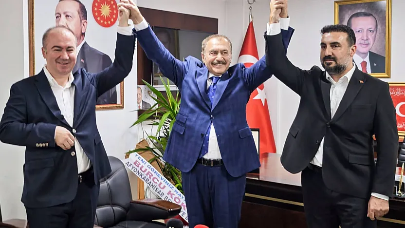 Prof. Dr. Eroğlu'ndan Başkan Kavak'a Tam Destek