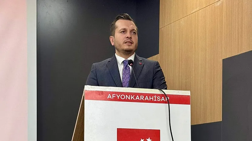 Saadet Partili Karataş: 2026 Yıldır 1 Milyon Harcansa, Fon Vurgununa Yetişmiyor