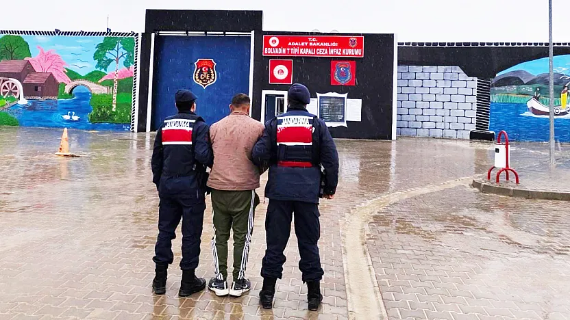 Sahtecilik Ve Yağma Hükümlüsü, Afyon'da Yakalandı